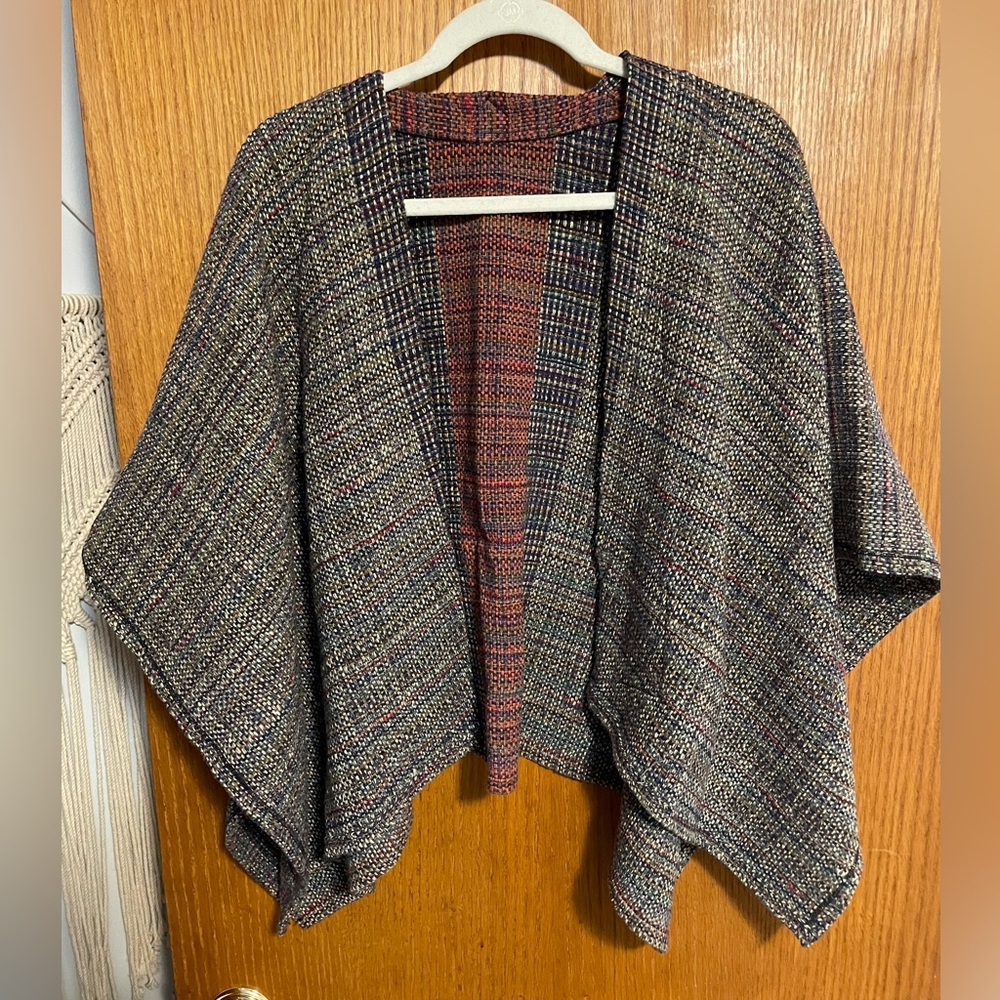 Handmade loom- woven wool shawl